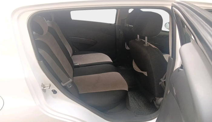 2010 Chevrolet Beat LT PETROL, Petrol, Manual, 83,102 km, interior