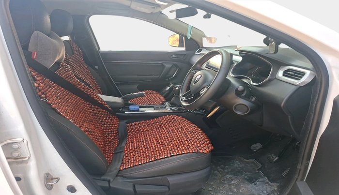 2025 Renault Kiger RXZ MT, Petrol, Manual, 14,478 km, interior