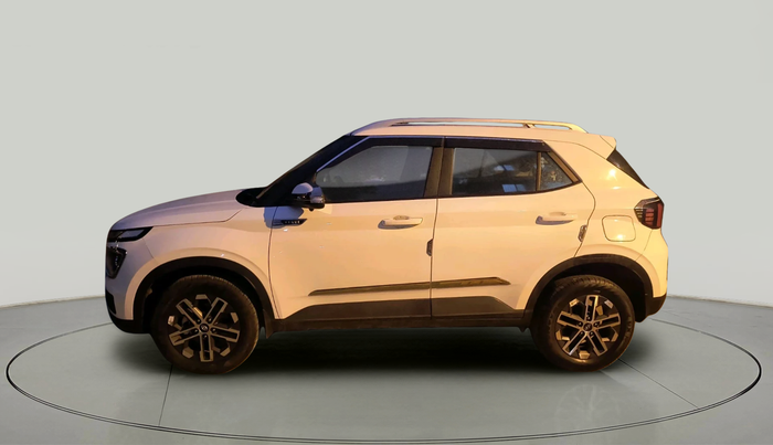 2024 Hyundai VENUE SX 1.2 PETROL, Petrol, Manual, 8,019 km, exterior