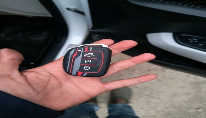 2024 Hyundai VENUE SX 1.2 PETROL, Petrol, Manual, 8,019 km, interior