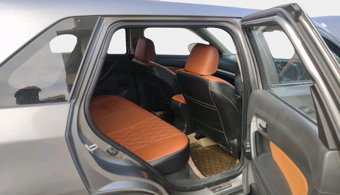 2016 Maruti Vitara Brezza LDI, Diesel, Manual, 1,12,371 km, interior
