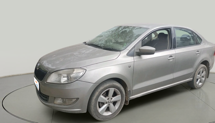 2015 Skoda Rapid 1.5 TDI CR ELEGANCE PLUS AT, Diesel, Automatic, 2,02,157 km, exterior