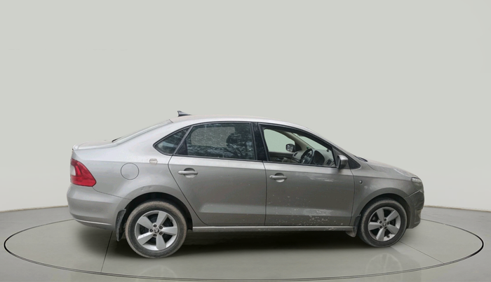 2015 Skoda Rapid 1.5 TDI CR ELEGANCE PLUS AT, Diesel, Automatic, 2,02,157 km, exterior