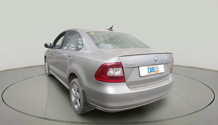 2015 Skoda Rapid 1.5 TDI CR ELEGANCE PLUS AT, Diesel, Automatic, 2,02,157 km, exterior