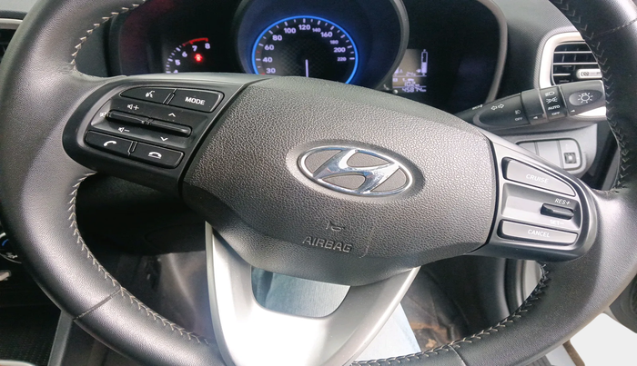 2019 Hyundai VENUE SX 1.0 TURBO, Petrol, Manual, 45,874 km, interior