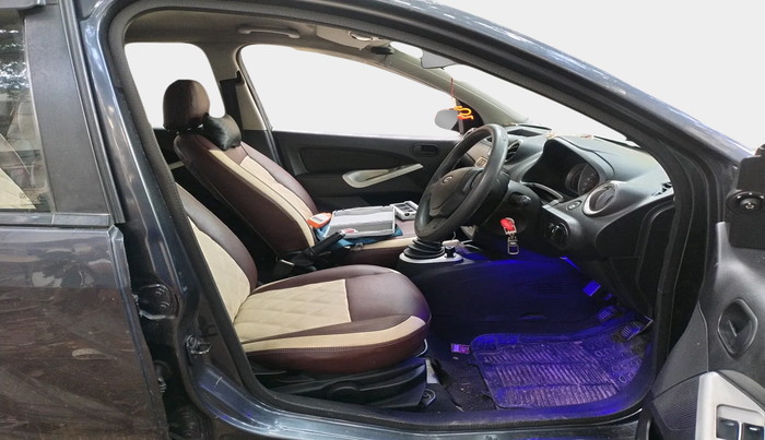 2011 Ford Figo ZXI 1.2 PETROL, Petrol, Manual, 97,837 km, interior