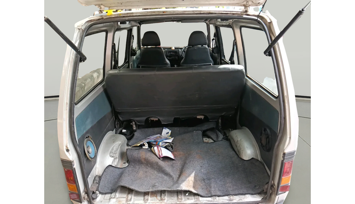 2016 Maruti Omni 5 STR, Petrol, Manual, 46,361 km, exterior