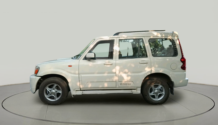 2011 Mahindra Scorpio SLE BS-III, Diesel, Manual, 1,43,594 km, exterior