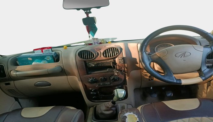 2011 Mahindra Scorpio SLE BS-III, Diesel, Manual, 1,43,594 km, interior