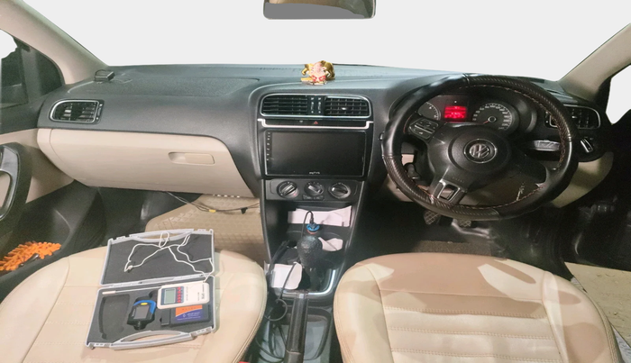 2012 Volkswagen Polo HIGHLINE DIESEL, Diesel, Manual, 87,820 km, interior