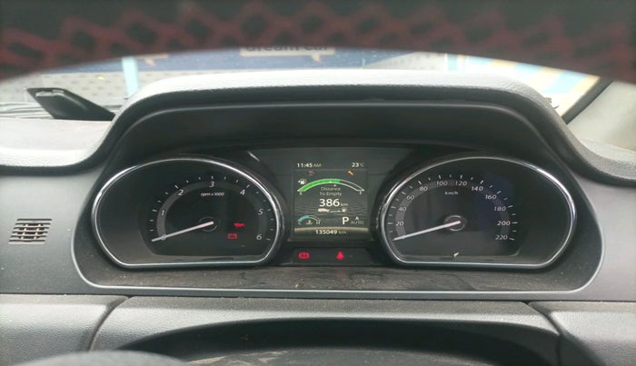 2017 Tata Hexa XTA 4X2 6 STR, Diesel, Automatic, 1,35,049 km, interior