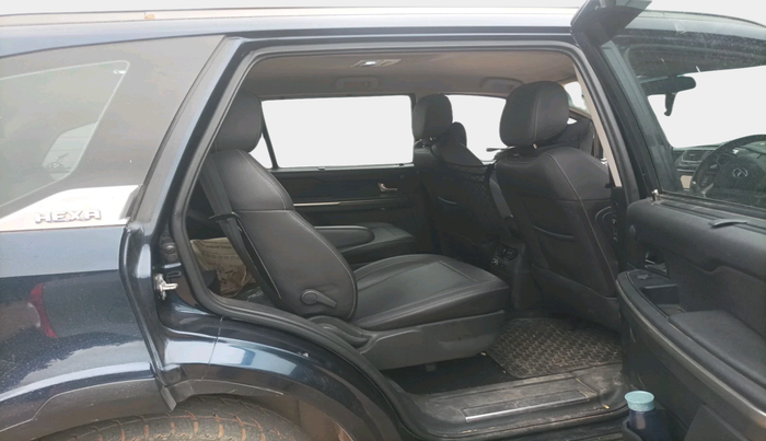 2017 Tata Hexa XTA 4X2 6 STR, Diesel, Automatic, 1,35,049 km, interior