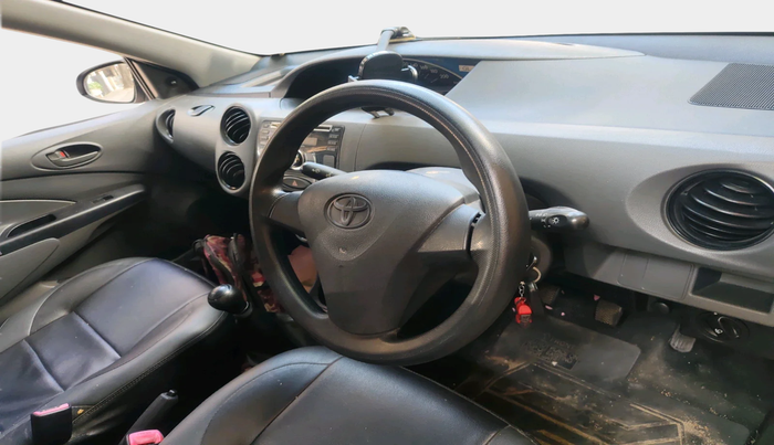 2013 Toyota Etios Liva G, Petrol, Manual, 38,270 km, interior