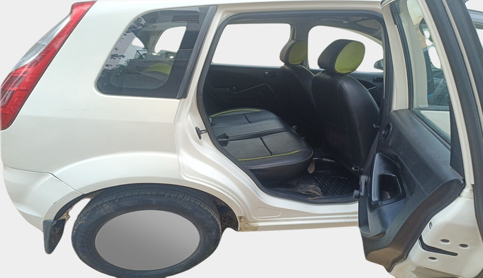 2012 Ford Figo LXI 1.2 PETROL, Petrol, Manual, 98,640 km, interior