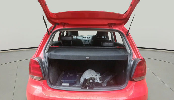 2018 Volkswagen Polo HIGHLINE1.5L, Diesel, Manual, 1,46,606 km, exterior