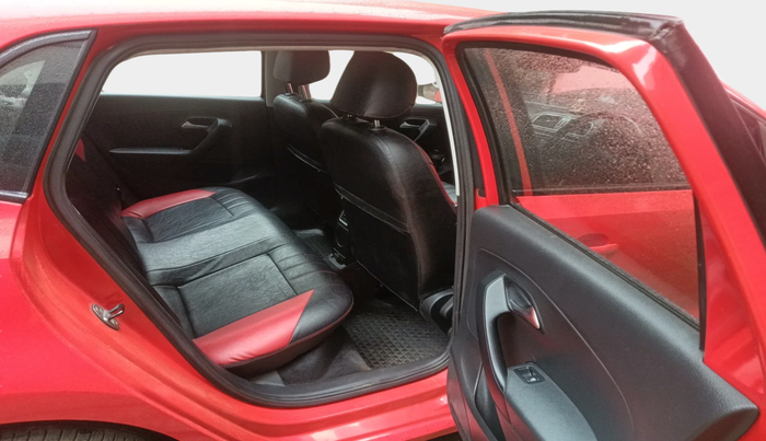 2018 Volkswagen Polo HIGHLINE1.5L, Diesel, Manual, 1,46,606 km, interior