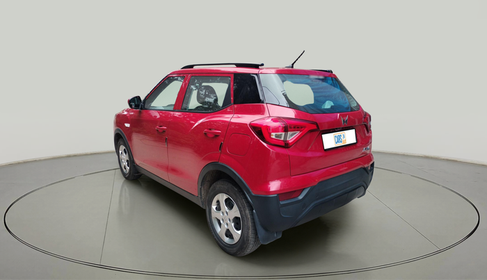 2023 Mahindra XUV300 W4 1.2 PETROL, Petrol, Manual, 15,451 km, exterior