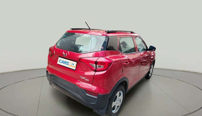 2023 Mahindra XUV300 W4 1.2 PETROL, Petrol, Manual, 15,451 km, exterior