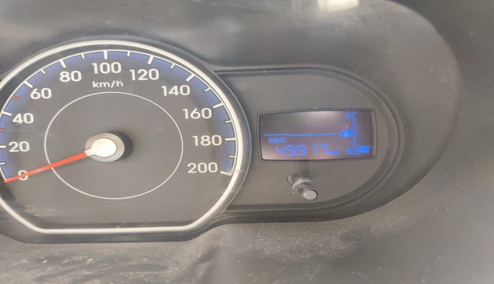 2014 Hyundai i10 MAGNA 1.1, Petrol, Manual, 49,917 km, interior
