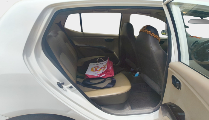 2014 Hyundai i10 MAGNA 1.1, Petrol, Manual, 49,917 km, interior