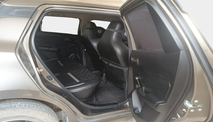 2020 Maruti Swift LXI, Petrol, Manual, 21,716 km, interior