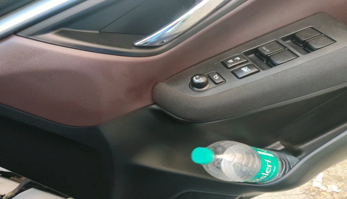 2024 Maruti Grand Vitara SIGMA SMART HYBRID, Petrol, Manual, 31,472 km, interior