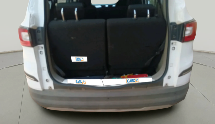 2023 Renault TRIBER RXZ AMT, Petrol, Automatic, 65,190 km, exterior