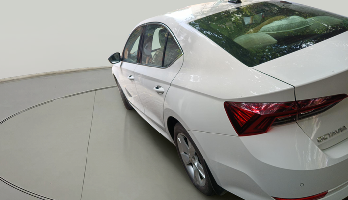 2021 Skoda Octavia STYLE 2.0, Petrol, Automatic, 36,532 km, exterior
