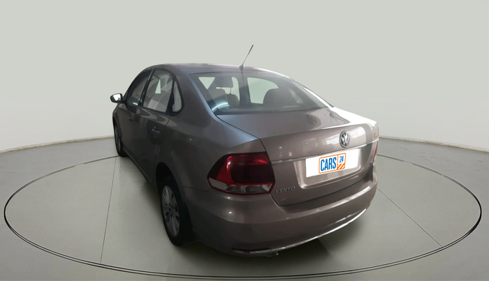 2016 Volkswagen Vento HIGHLINE 1.5 AT, Diesel, Automatic, 36,504 km, exterior