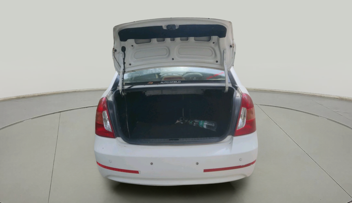 2010 Hyundai Verna XI, Petrol, Manual, 1,03,933 km, exterior