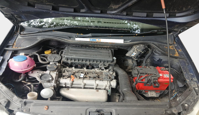 2011 Volkswagen Vento HIGHLINE 1.6 MPI, Petrol, Manual, 1,86,137 km, exterior