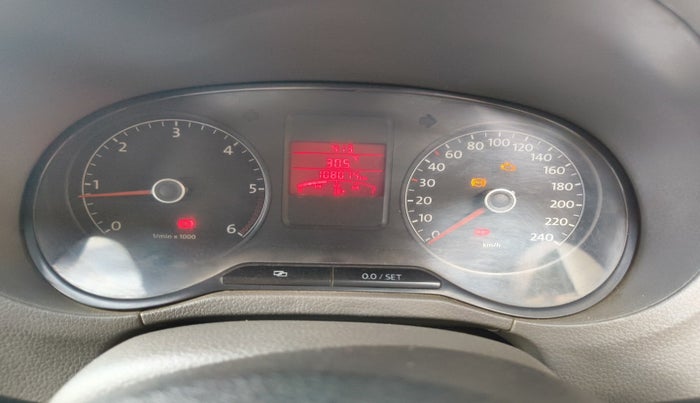 2011 Volkswagen Vento HIGHLINE DIESEL 1.6, Diesel, Manual, 1,08,074 km, interior