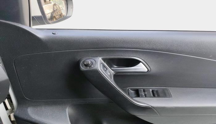 2019 Volkswagen Polo COMFORTLINE 1.0L MPI, Petrol, Manual, 61,706 km, interior