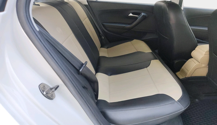 2019 Volkswagen Polo COMFORTLINE 1.0L MPI, Petrol, Manual, 61,706 km, interior