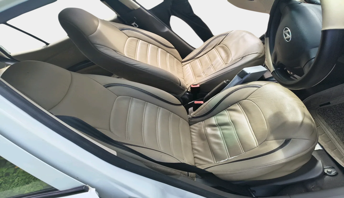 2011 Hyundai i10 MAGNA 1.2, Petrol, Manual, 44,447 km, interior