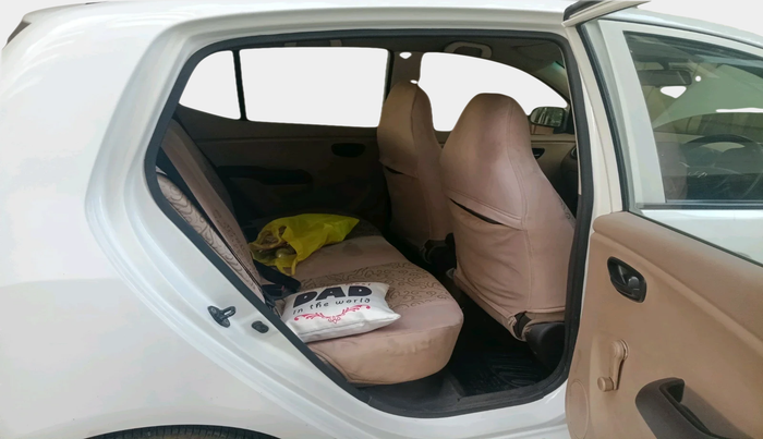 2010 Hyundai i10 ERA 1.1, Petrol, Manual, 81,267 km, interior