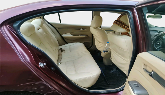 2013 Honda City 1.5L I-VTEC V MT, Petrol, Manual, 1,01,092 km, interior