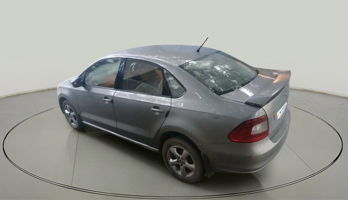 2014 Skoda Rapid AMBITION 1.6 MPI MT PLUS, Petrol, Manual, 2,20,175 km, exterior