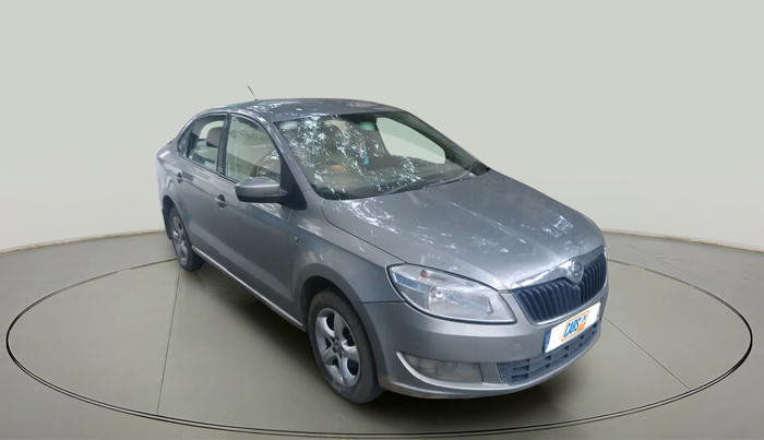2014 Skoda Rapid AMBITION 1.6 MPI MT PLUS, Petrol, Manual, 2,20,175 km, exterior