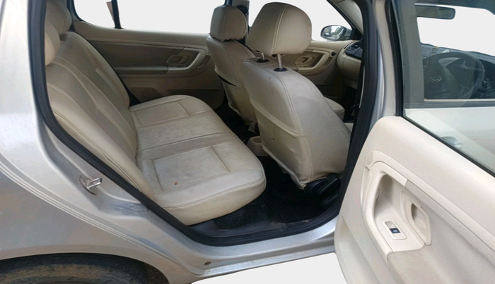 2011 Skoda Fabia ELEGANCE 1.2 MPI, Petrol, Manual, 72,776 km, interior