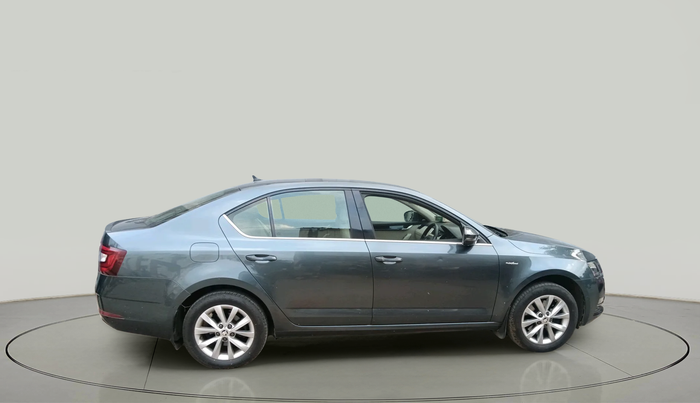 2017 Skoda Octavia L&K 1.8 TSI AT, Petrol, Automatic, 48,432 km, exterior