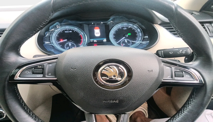 2017 Skoda Octavia L&K 1.8 TSI AT, Petrol, Automatic, 48,432 km, interior