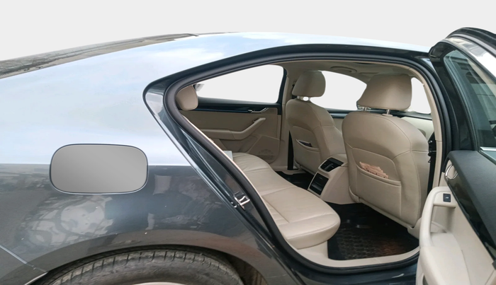 2017 Skoda Octavia L&K 1.8 TSI AT, Petrol, Automatic, 48,432 km, interior