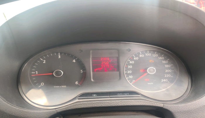 2011 Volkswagen Polo TRENDLINE 1.2L DIESEL, Diesel, Manual, 94,791 km, interior