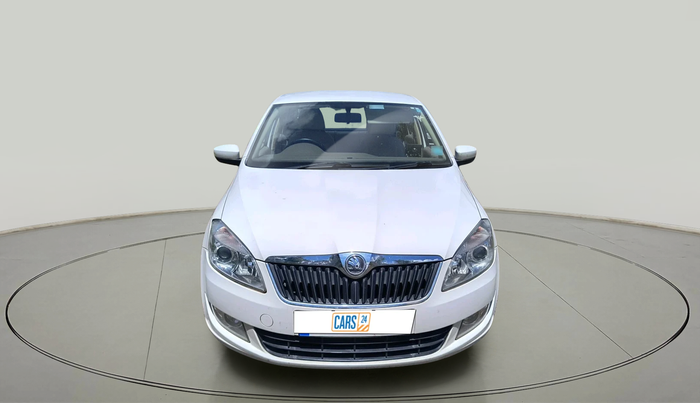 2015 Skoda Rapid ELEGANCE 1.6 MPI MT, Petrol, Manual, 35,822 km, exterior