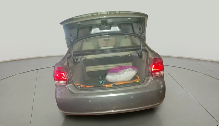 2014 Volkswagen Vento HIGHLINE DIESEL 1.6, Diesel, Manual, 1,02,750 km, exterior