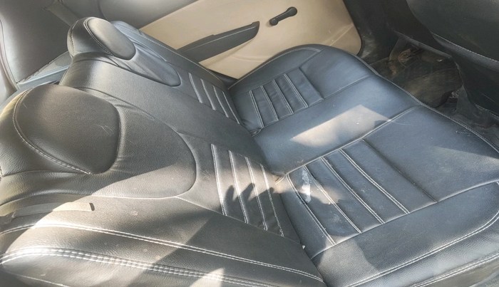 2014 Hyundai Eon MAGNA +, Petrol, Manual, 1,21,729 km, interior