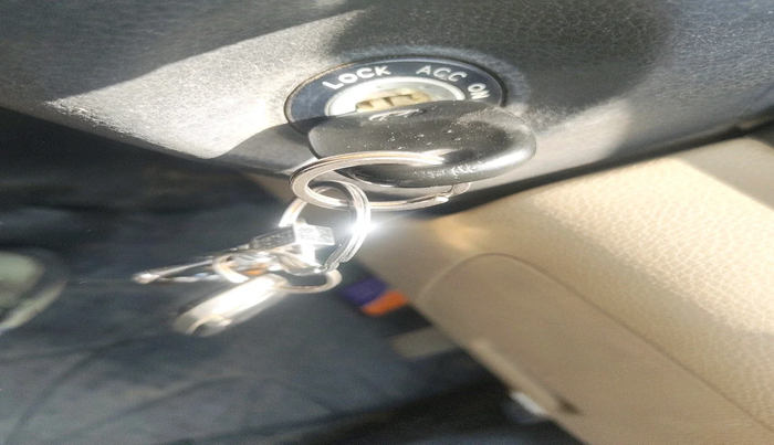 2014 Hyundai Eon MAGNA +, Petrol, Manual, 1,21,729 km, interior