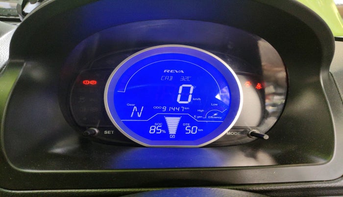 2015 Mahindra E2O T2, Electric, Automatic, 91,447 km, interior
