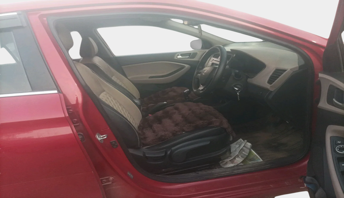 2014 Hyundai i20 SPORTZ 1.2, Petrol, Manual, 93,136 km, interior